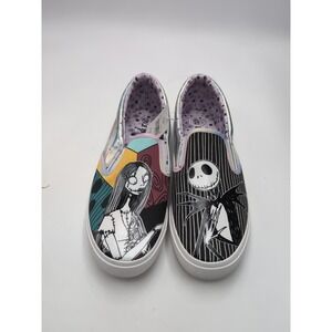 NWT Disney Nightmare Before Christmas Womens Slip-On Shoes Sneakers Size 10